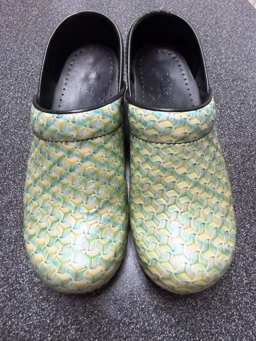 Sanita Professional Clogs EU 37 Green Blue Mosaic Patent Leather Nurse Denmark